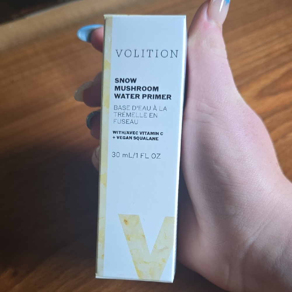 Volition Snow Mushroom Water Primer